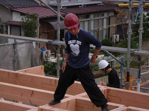 建舞日和・緑区新築現場から