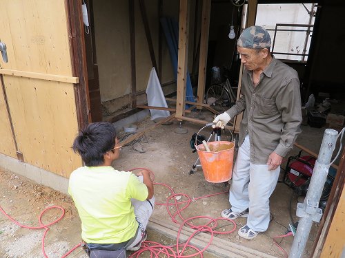 東郷町の古民家再生　土壁　再利用　壁補修