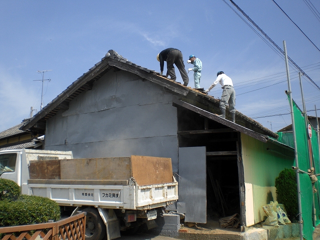 愛知県岡崎市　無垢材/自然素材の材料を使った古民家再生現場　農業倉庫解体2